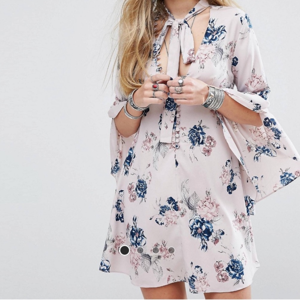 Adorable Lavender Button Front Tea Dress in Floral